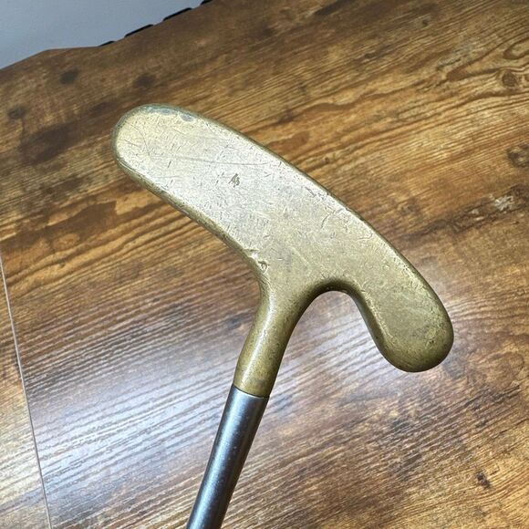 Acushnet Deep Face Bullseye Putter 34" Satin Finish John Reuter Jr Gold - Picture 3 of 11
